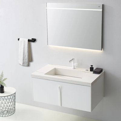 Wall-Mounted Towel Rack Hanger