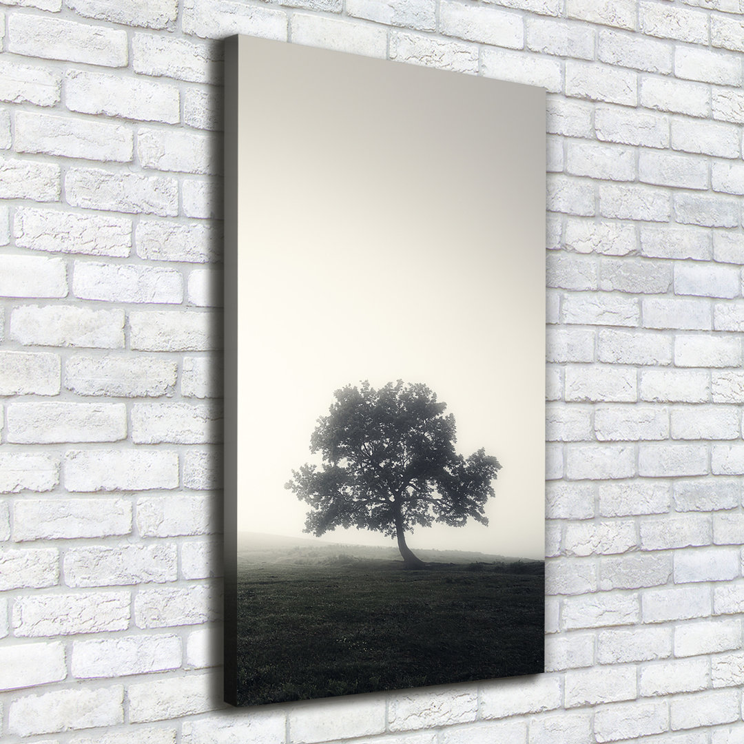 Tree In The Fog - Kunstdrucke auf Leinwand