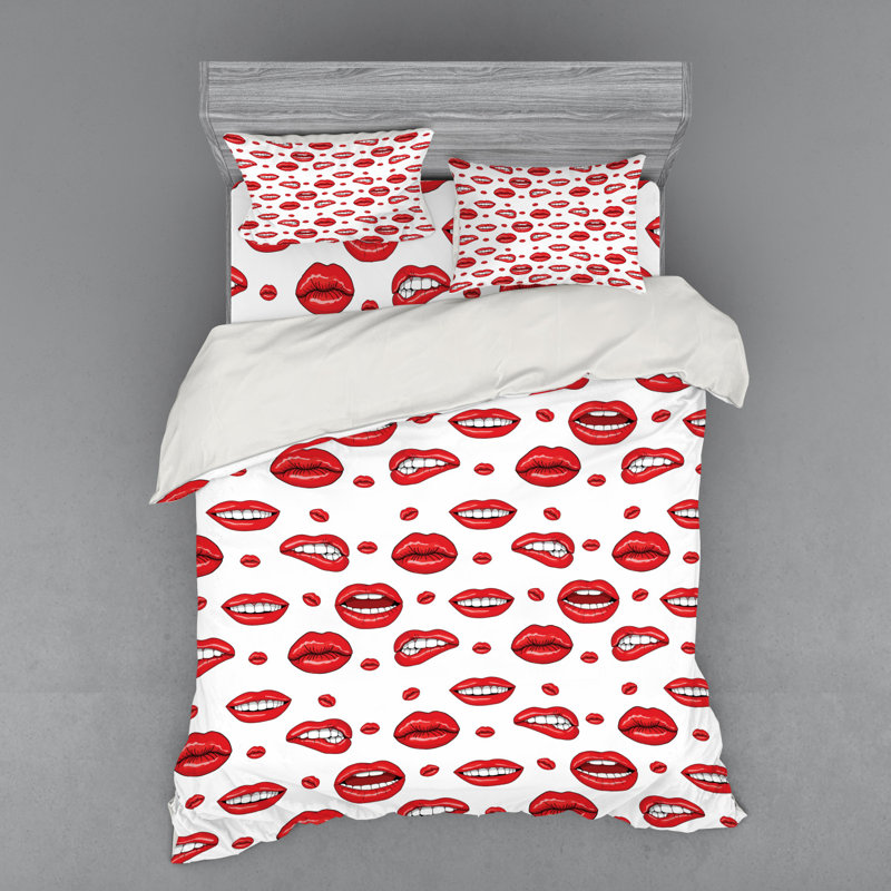 Modern & Contemporary Polyester Coverlet, Queen Duvet Cover + 3 Additional Pieces