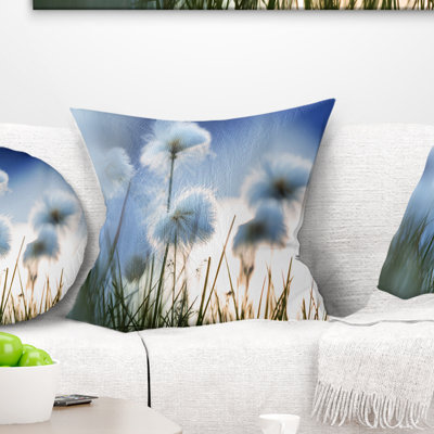 Magnifiques fleurs blanches polaires - coussin à imprimé floral