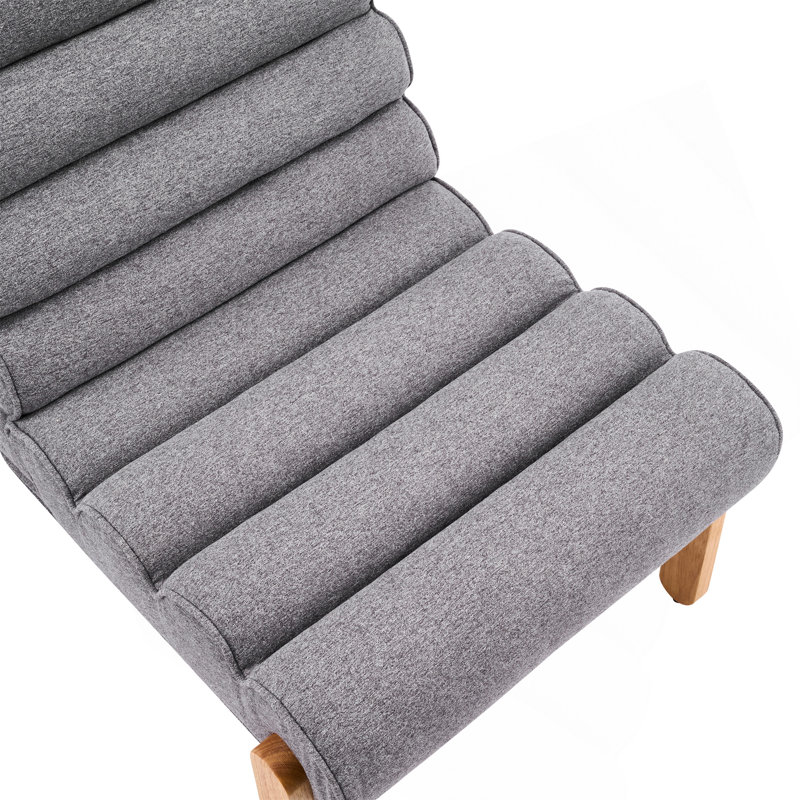 Chaise d'appoint rembourrée Fluffy, Coussin gris foncé / structure naturelle