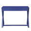 Bureau bleu spacieux avec une base en bois en forme de X et une surface supérieure