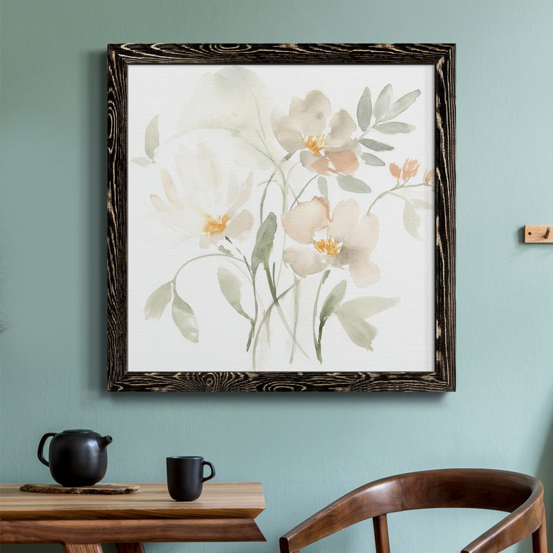 «Whispering Petals I», art mural sur toile, H 17 po x l 17 po x P 1,5 po, Cadre noir