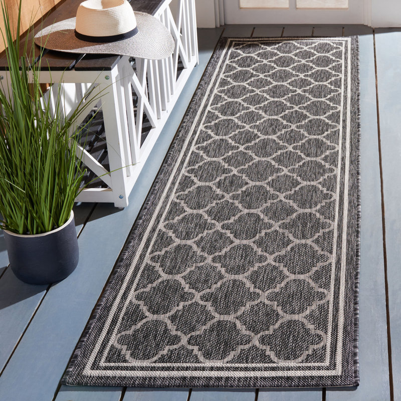 Akaylia Performance Geometric Indoor/Outdoor Area Rug, Runner 2'3" x 8'