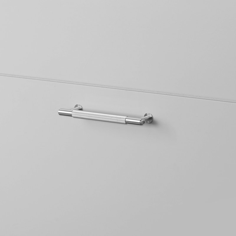 Barre de traction / linéaire / grand, Laiton, 4 23/25"