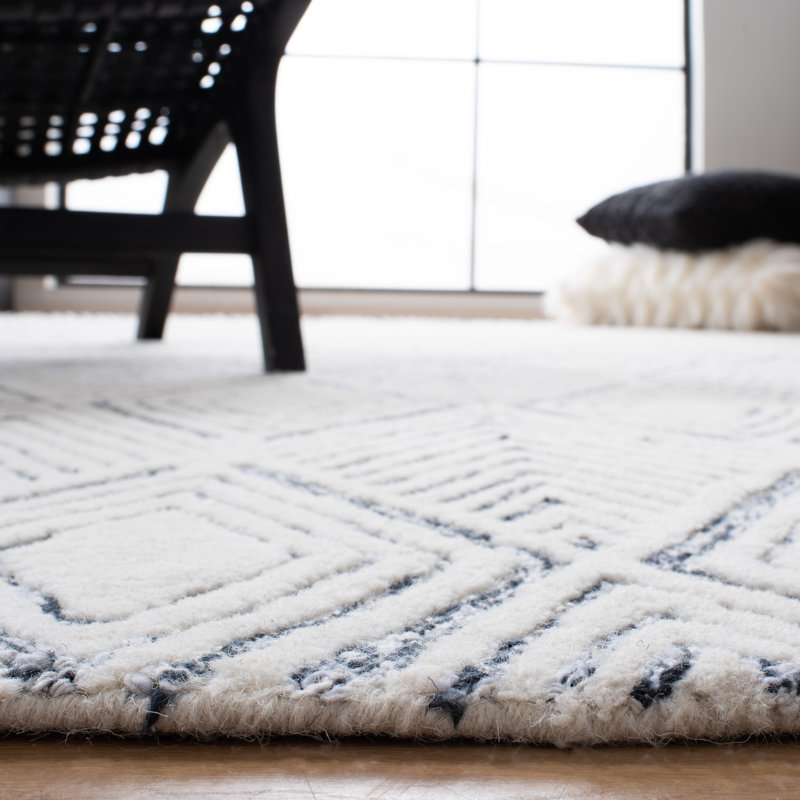 Abstract Hand Tufted Wool/Cotton Geometric Rug in Gray/Ivory, Runner 2'3" x 12'