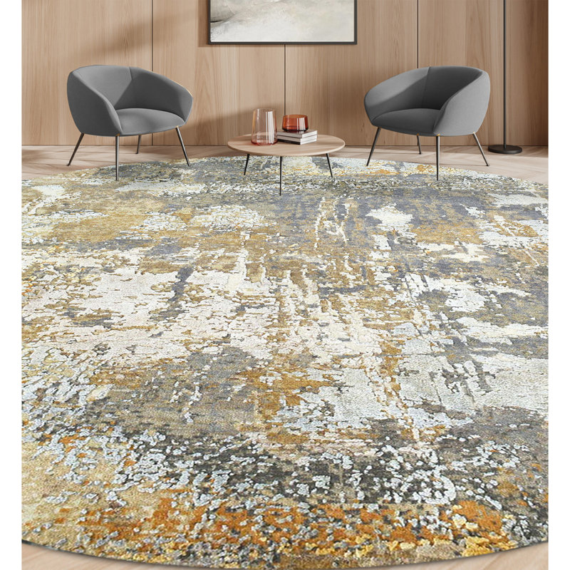 Abstract Area Rug in Grey/Gold