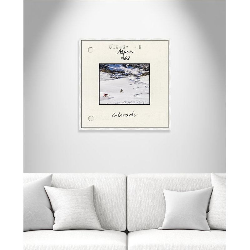 Aspen Print par CAD Designs, 27.5'' W x 27.5'' H, Framed Print, White Woodgrain