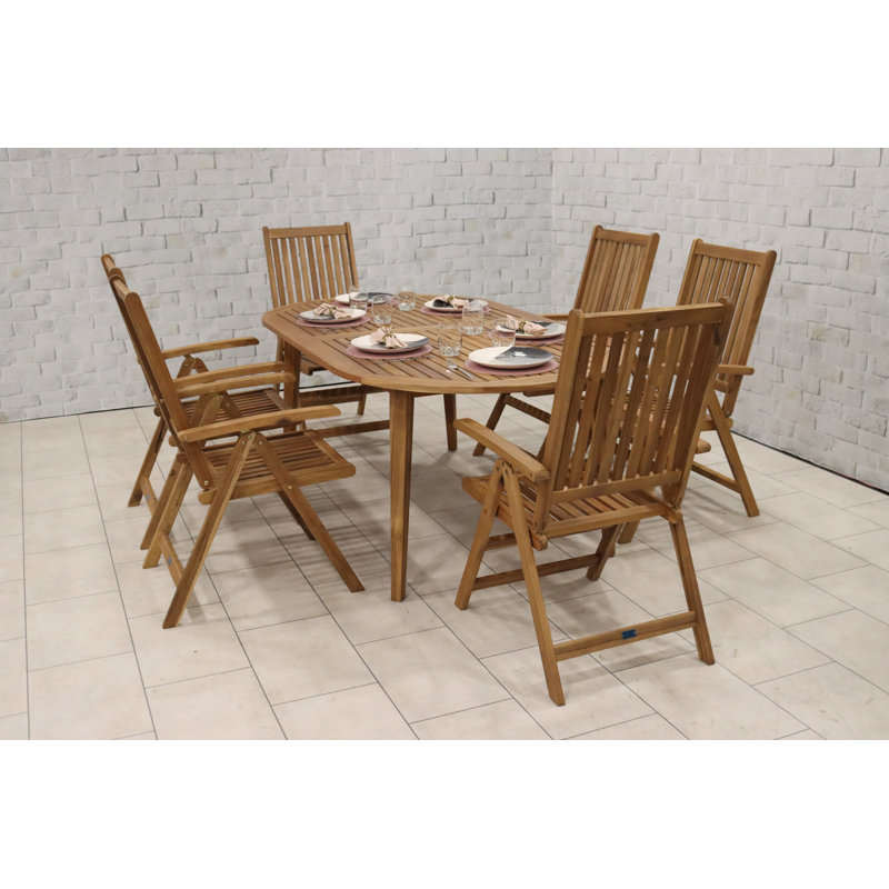 FSC1 Ellipse Table with 6 x Manhattan Recliners