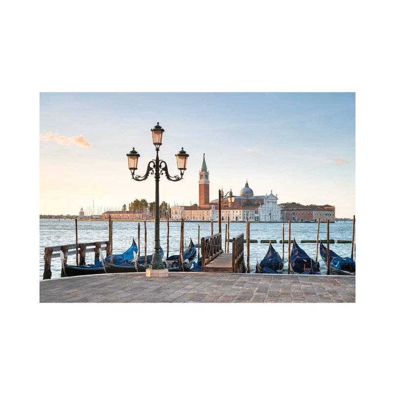 «Venice, Italy» par Jan Becke - reproduction de photo sur toile tendue, H 12 po x l 18 po x 1,5 po