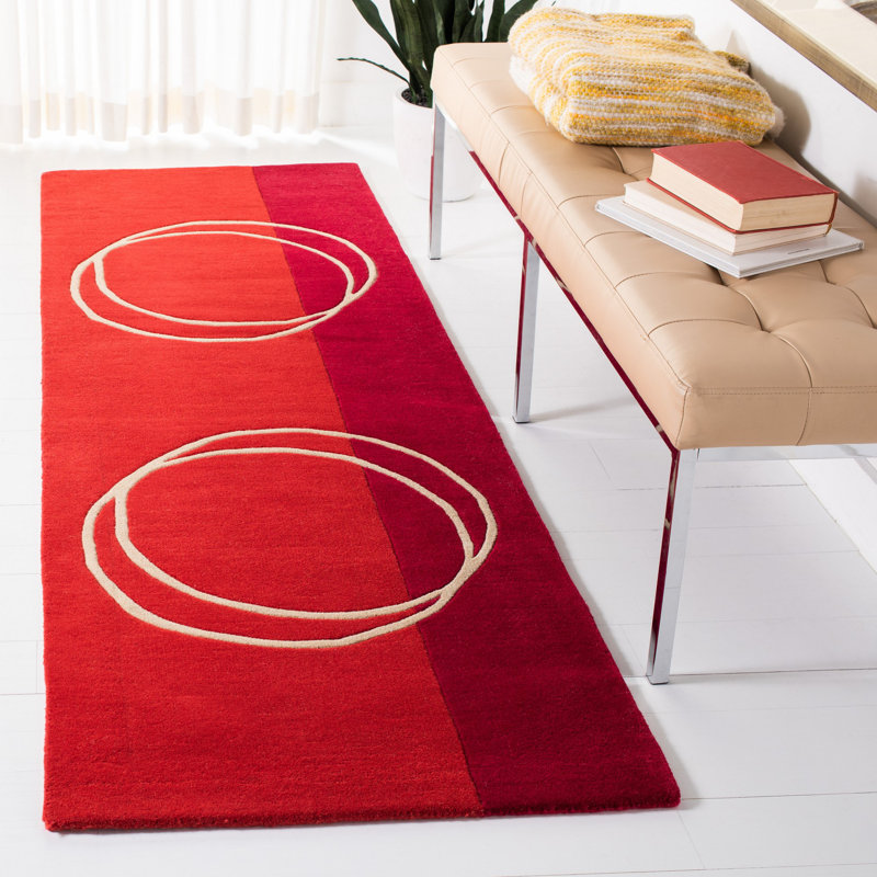 Tapis rouge en laine touffeté à la main Charbonneau, Tapis de couloir 2 pi 6 po x 14 pi