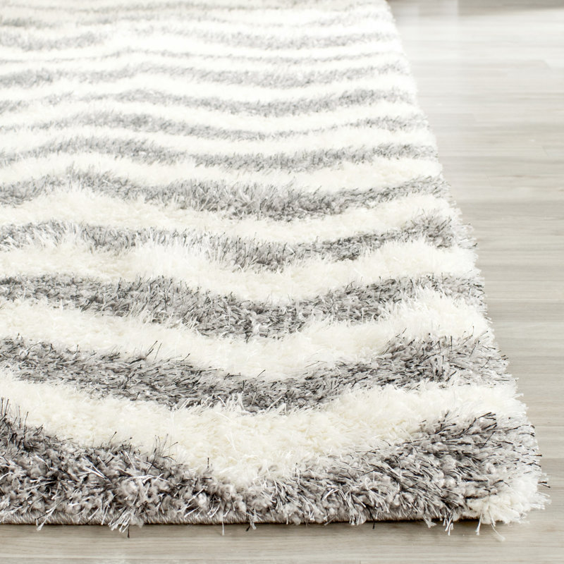 Veronica Chevron Hand Woven Area Rug, Rectangle 91 x 152cm