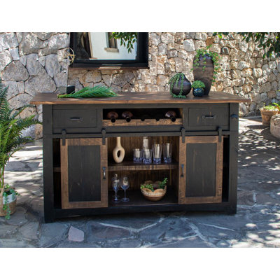 Bar Dansby Home