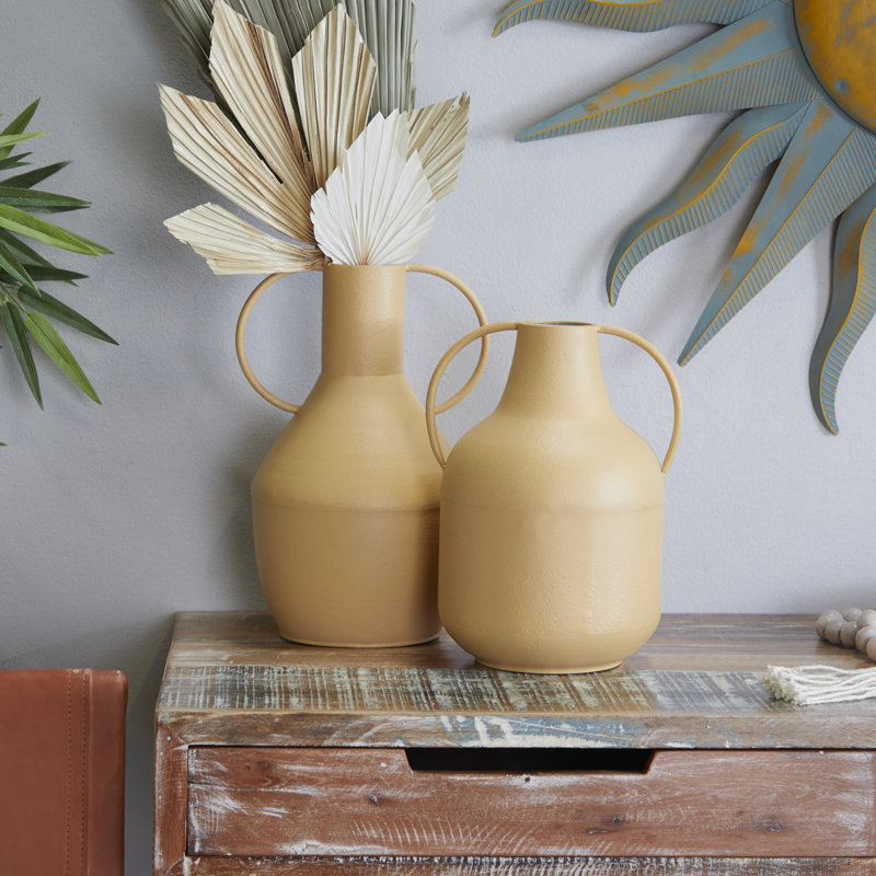 Eddard 13.8'' Metal Table Vase