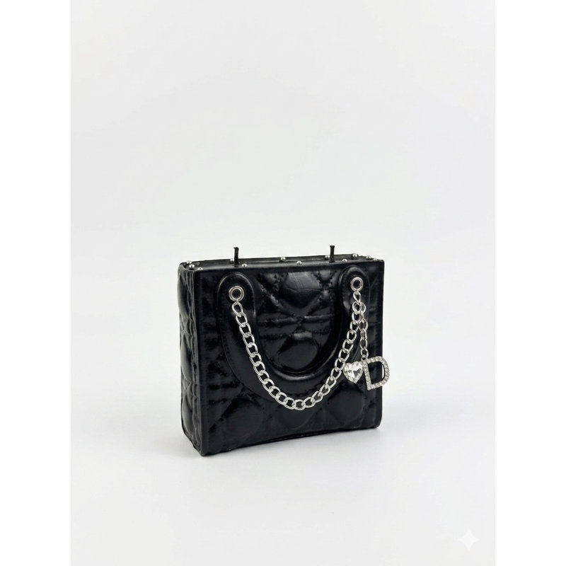Bougie sculptée noire Lovy D