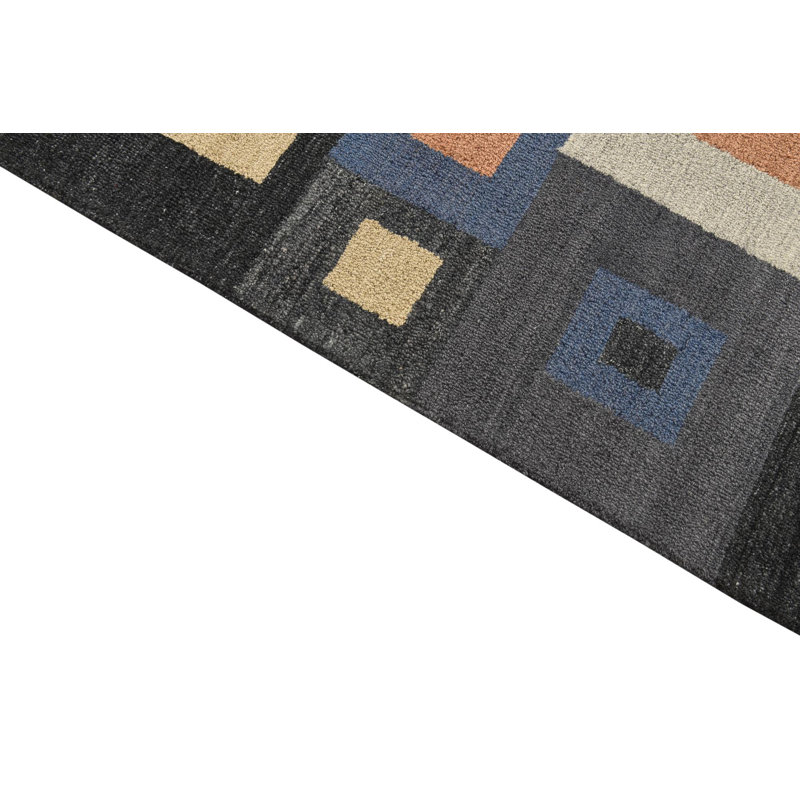 8x10 Pineland Black Rug