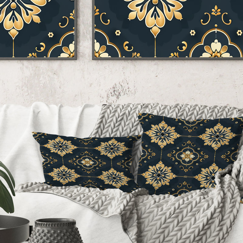 Coussin Traditional, H 16 po x l 16 po