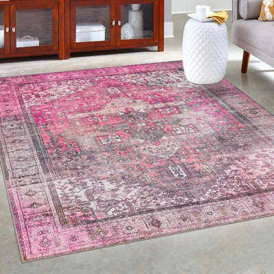Tapis transitionnel de couleur rose-noir