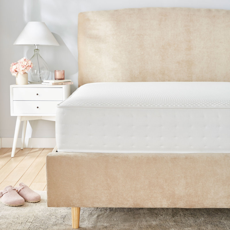 Angier White Noise Foam Mattress, Small Single (2'6)