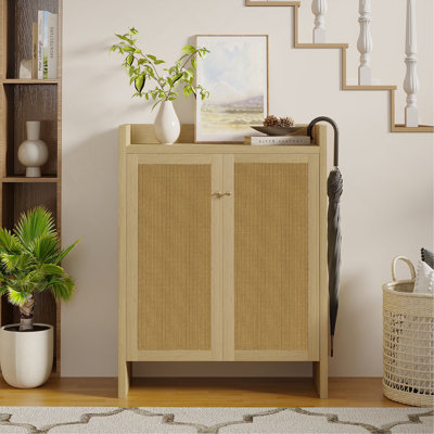 Armoire à chaussures de 42,5 po de hauteur en rotin avec portes, armoire de rangement à 6 niveaux avec tablettes réglables, armoire à chaussures autoportante en bois pour vestibule, couloir, salon
