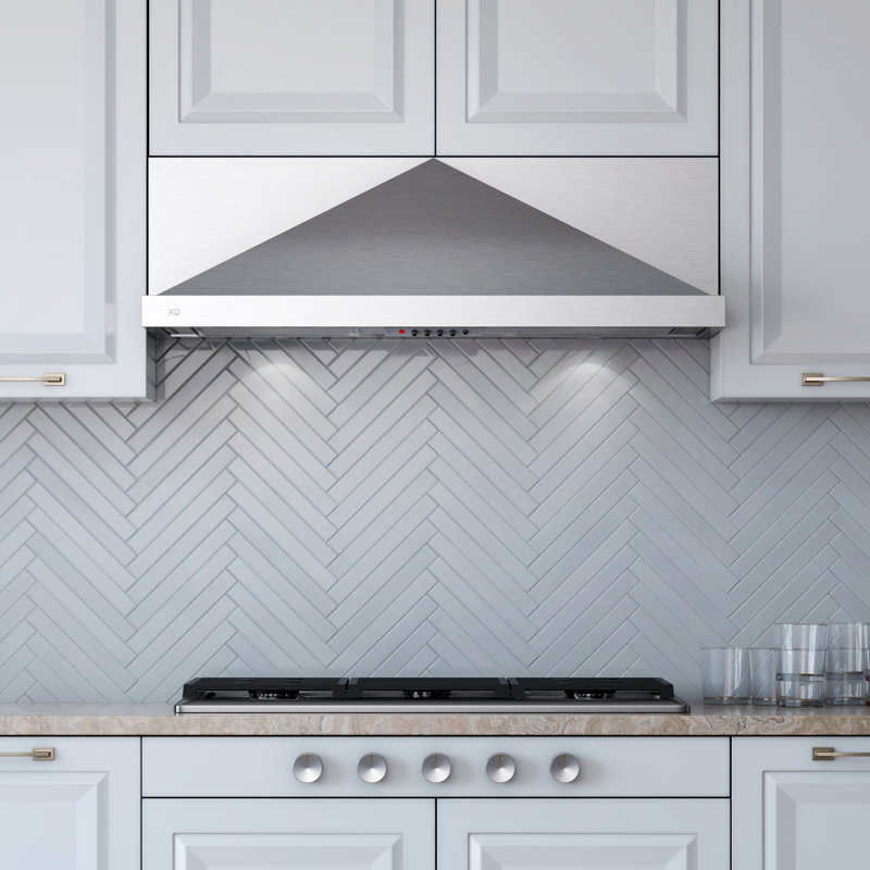 30" Fabriano 600 CFM Ducted Under Cabinet Range Hood in Stainless Steel with Remote Control Included