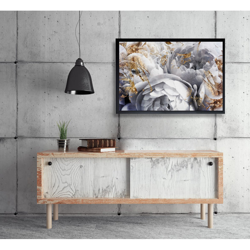 « Her Peony Garden » - impression d'art graphique, H 17,5 po x l 25,5 po, Cadre noir