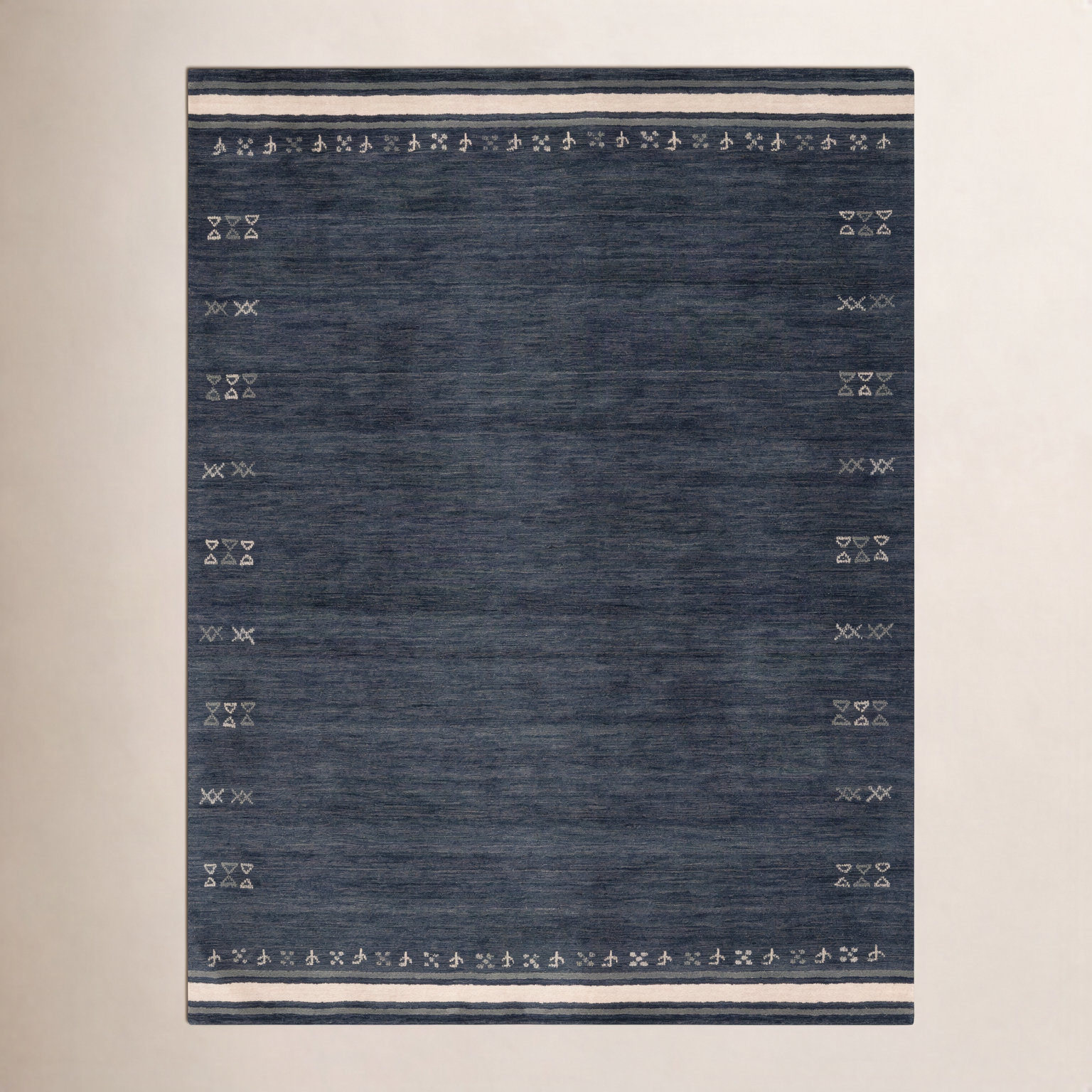 Santiago Charcoal Handmade Wool Geometric Rug, Rectangle 6' x 9'