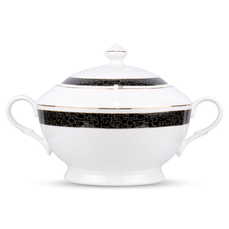 Soupière en porcelaine tendre Normand