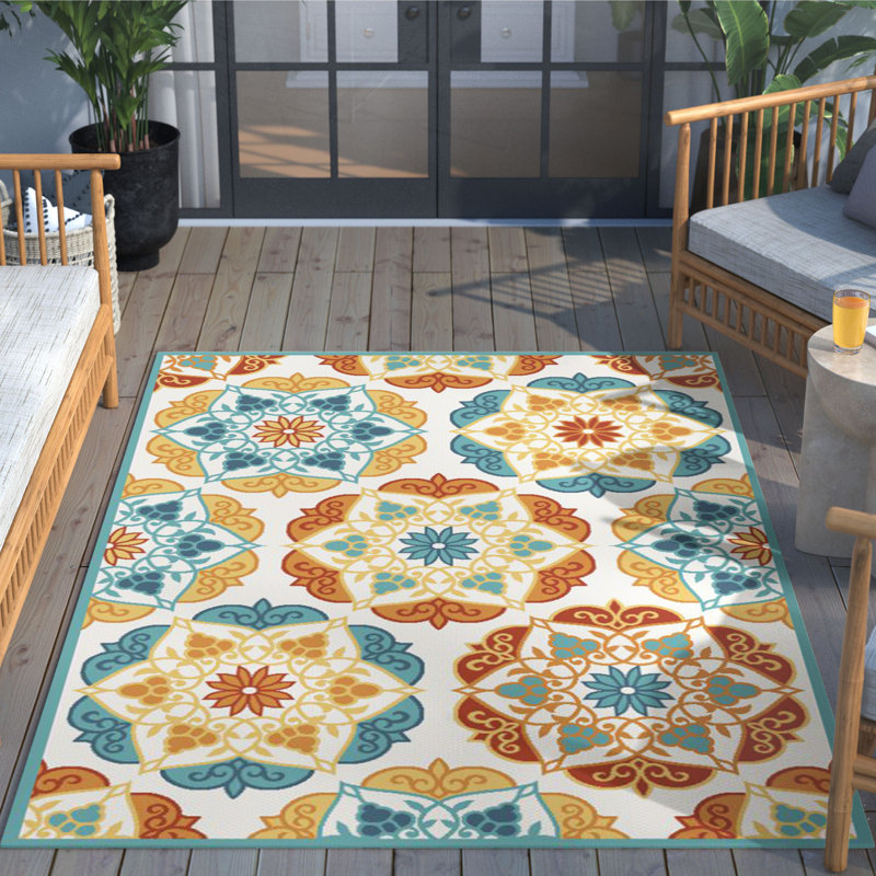 Floral Indoor / Outdoor Area Rug, Rectangle 160 x 220cm