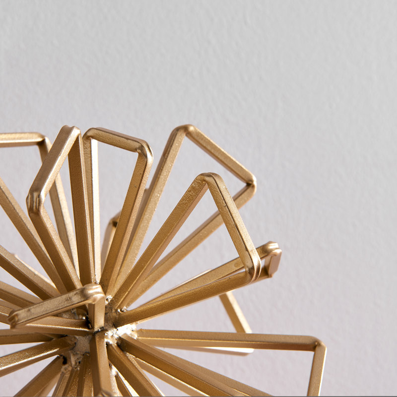 Weisinger 2-Piece Metal Starburst Decorative Sculptures