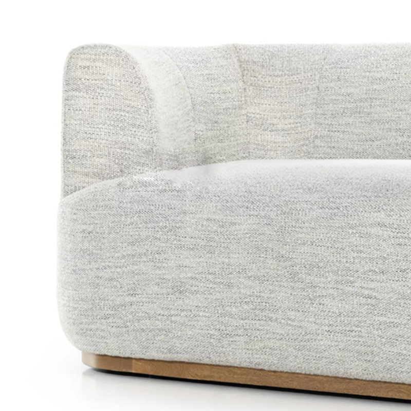 Chaise élégante en bois massif tendance