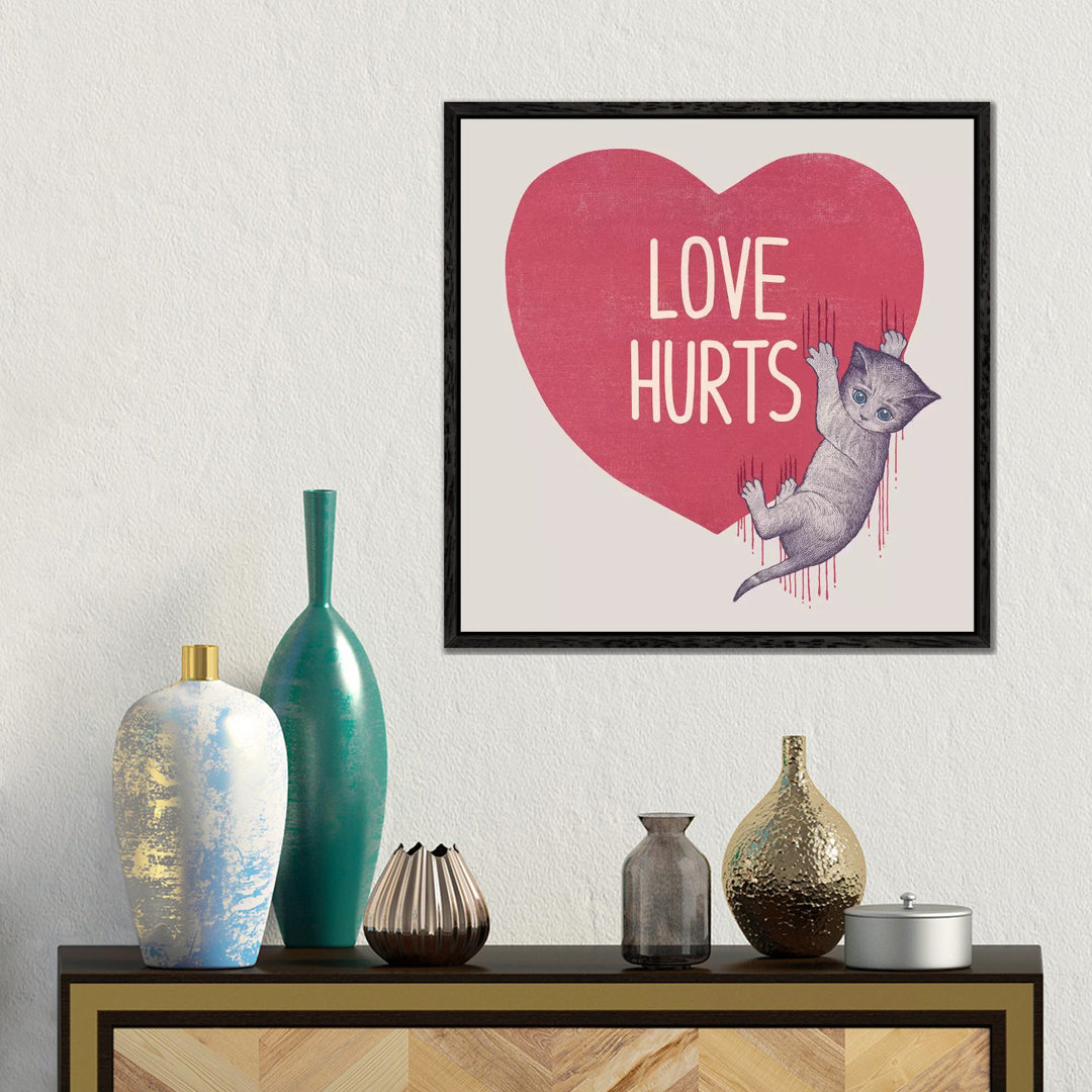 Love Hurts von Tobias Fonseca - Galerie-Giclée auf Leinwand