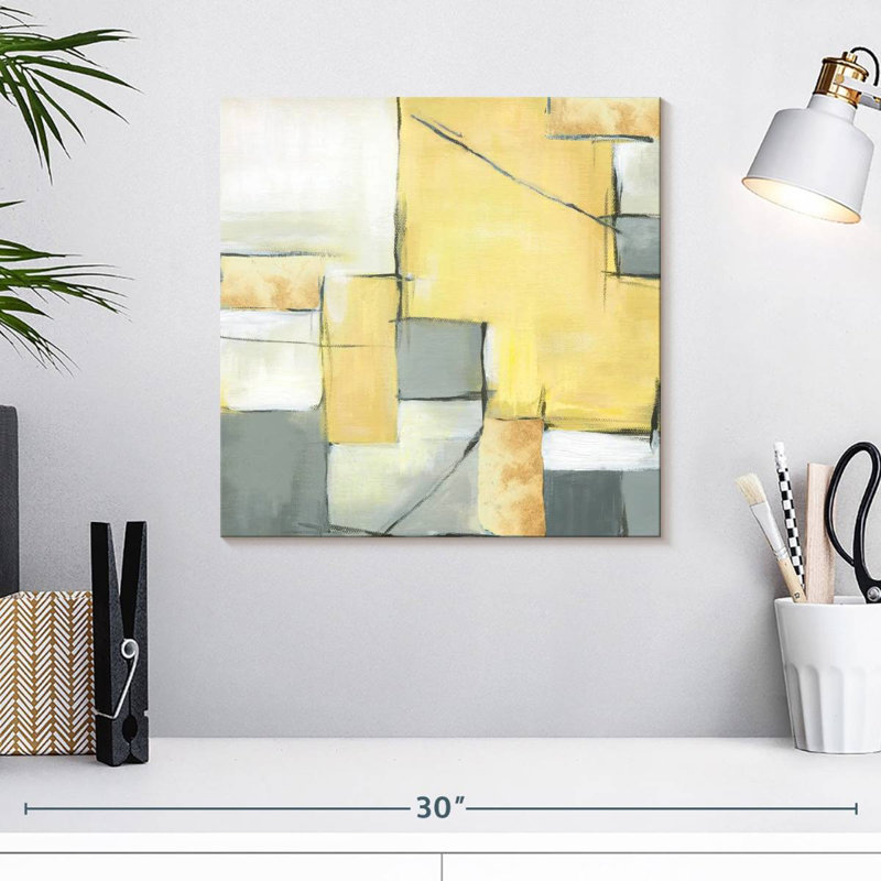 Golden Avery II, 16" H x 16" W