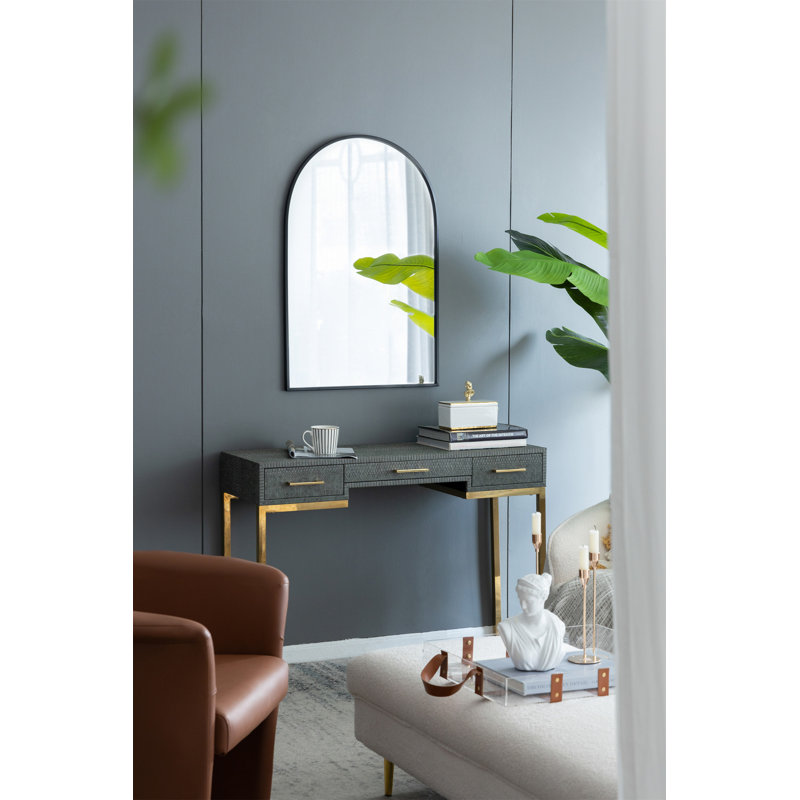 Miroir arqué 24 "x 36" noir avec cadre en métal