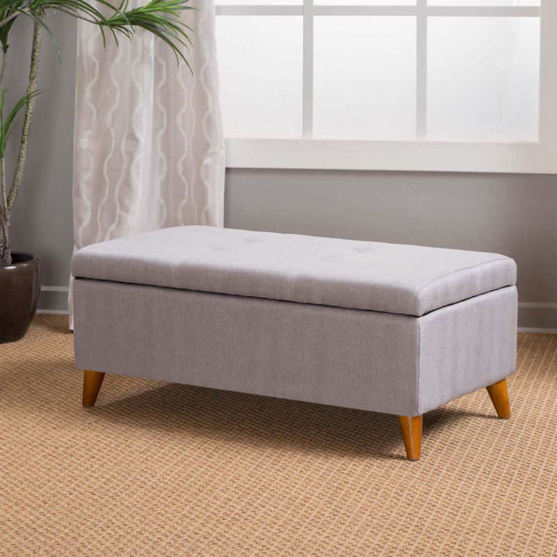 Banc moderne et minimaliste, ajoutant de l'élégance à votre maison