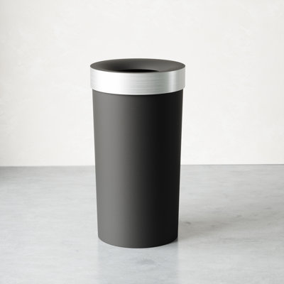 Plastic Kitchen Trash Can - 16.5 Gallons
