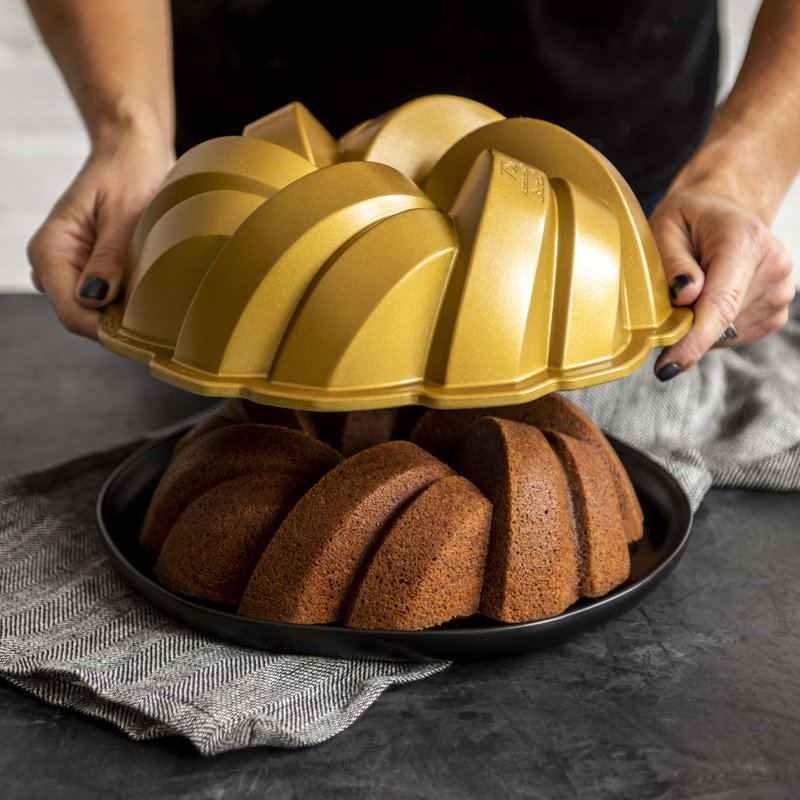 Nordicware Braided Bundt Pan