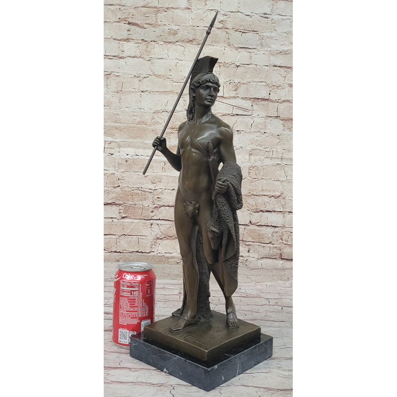 Figurines et sculptures Avriel