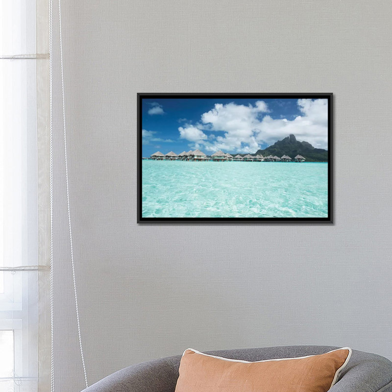 Reproduction de photo sur toile, H 18 po x l 26 po x P 1,5 po, Toile encadrée noire, Pas de tapis