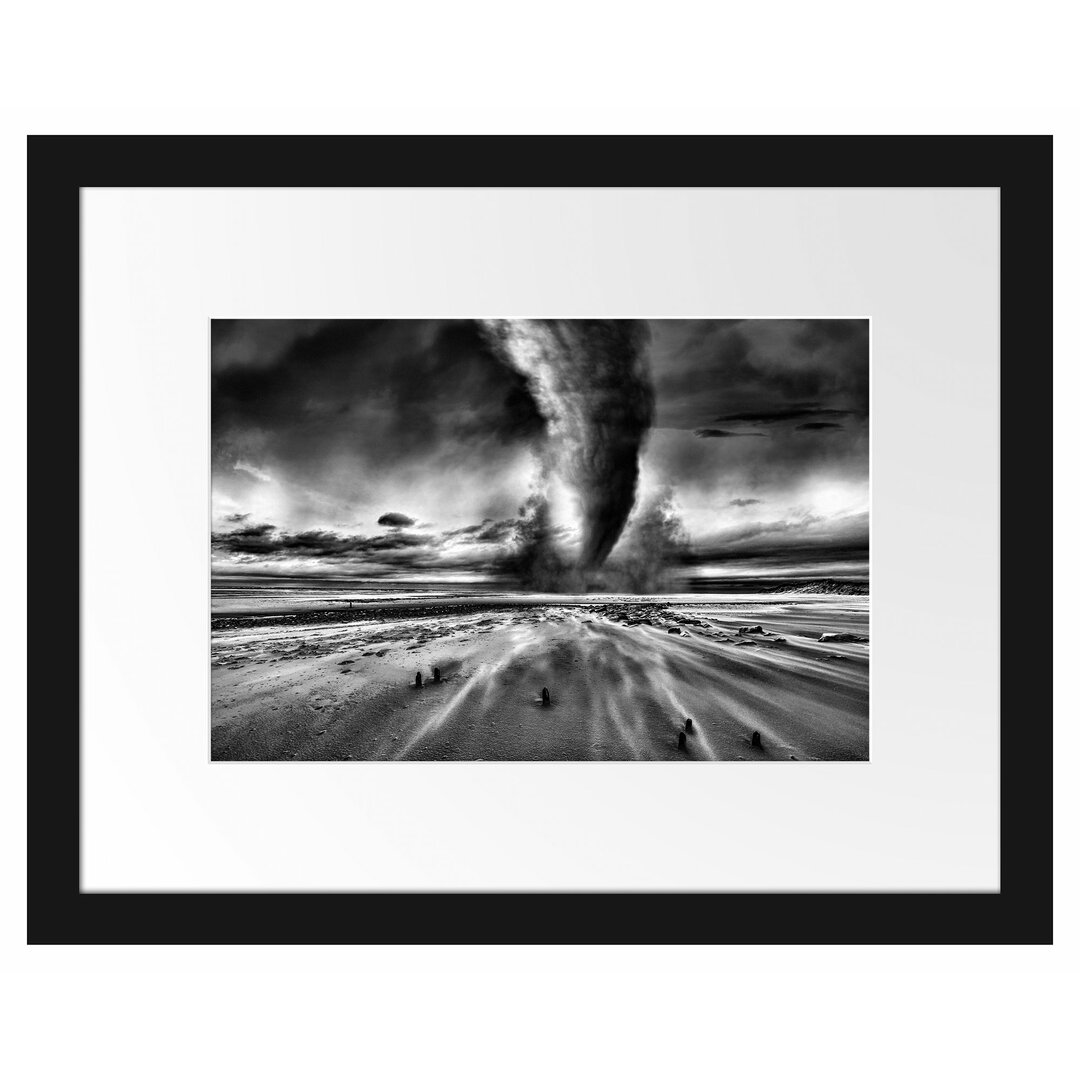 Gerahmtes Poster Dramatischer Tornado