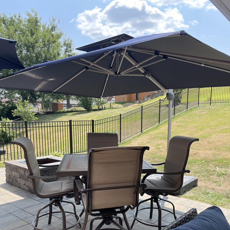 Parasol rectangulaire en porte-à-faux 9 pi x 11 pi Gardette, bleu marine, Bleu marine, 9 pi x 12 pi