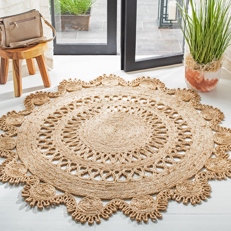 Susana Handwoven Jute Tan Area Rug, Round 7'