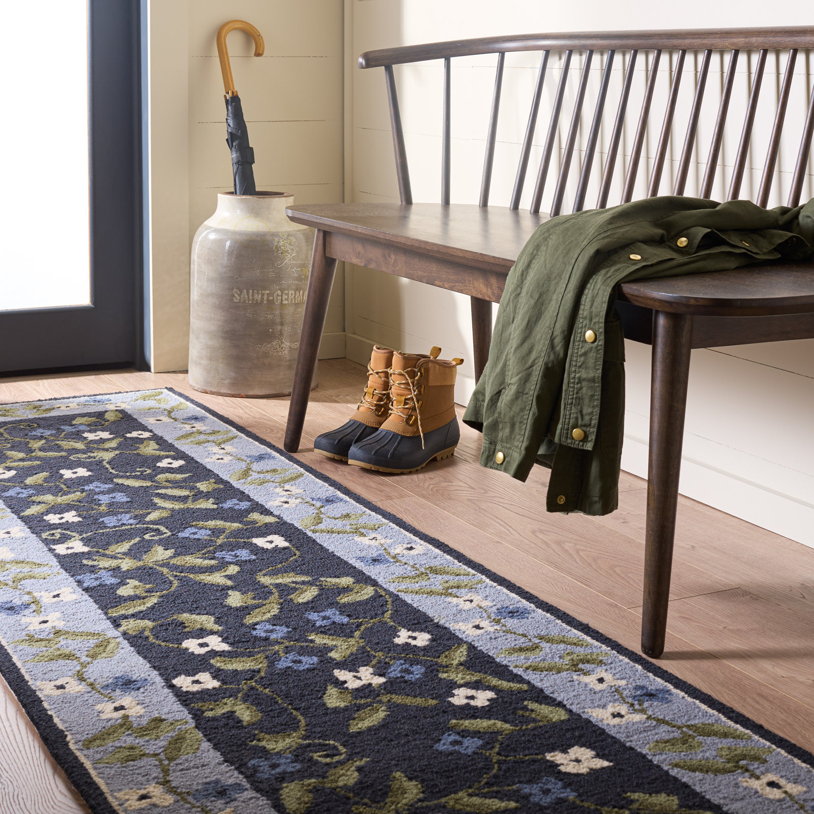 Hand-Tufted Wool Floral Outdoor Rug, Runner 2'3" x 8'