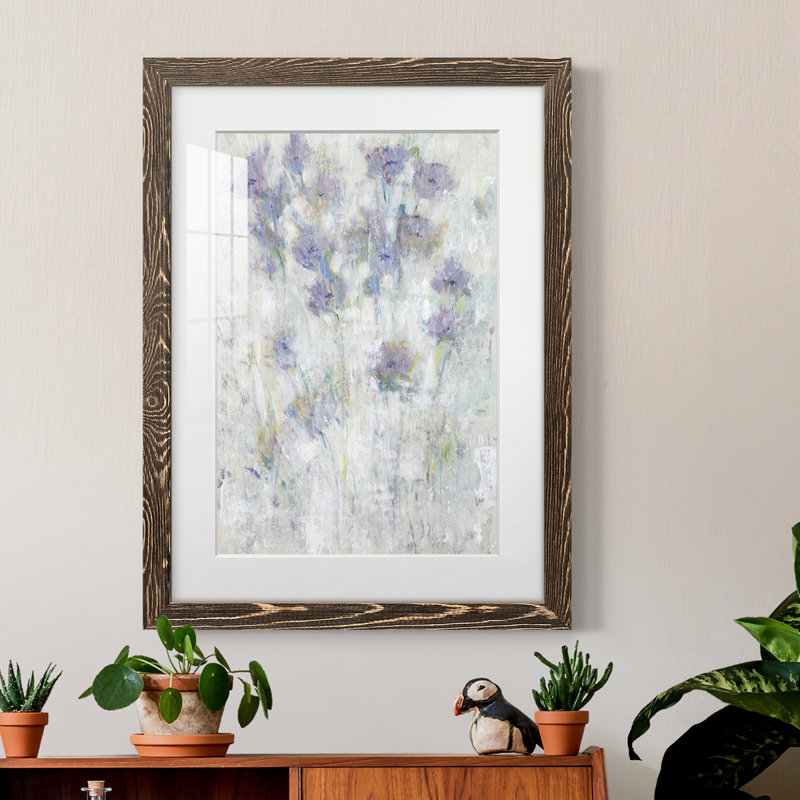 Lavande florale Fresco I encadré mat - prêt à accrocher, Cadre noyer, H 38 po x l 28 po x P 1 po