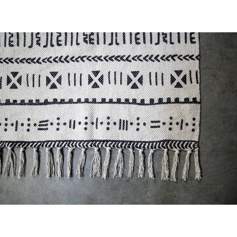 Nuzzo Geometric Hand Woven Area Rug, Rectangle 150 x 210cm