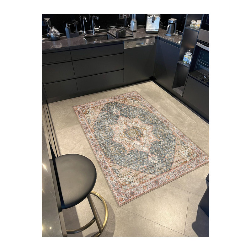 Tapis décoratif lavable orange à motif floral traditionnel, Tapis de couloir 3 pi 3 po x 9 pi 10 po