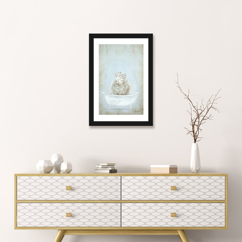 «Sheep In A Tub» - reproduction de cadre photo, H 24 po x l 16 po x P 1 po, Papier noir