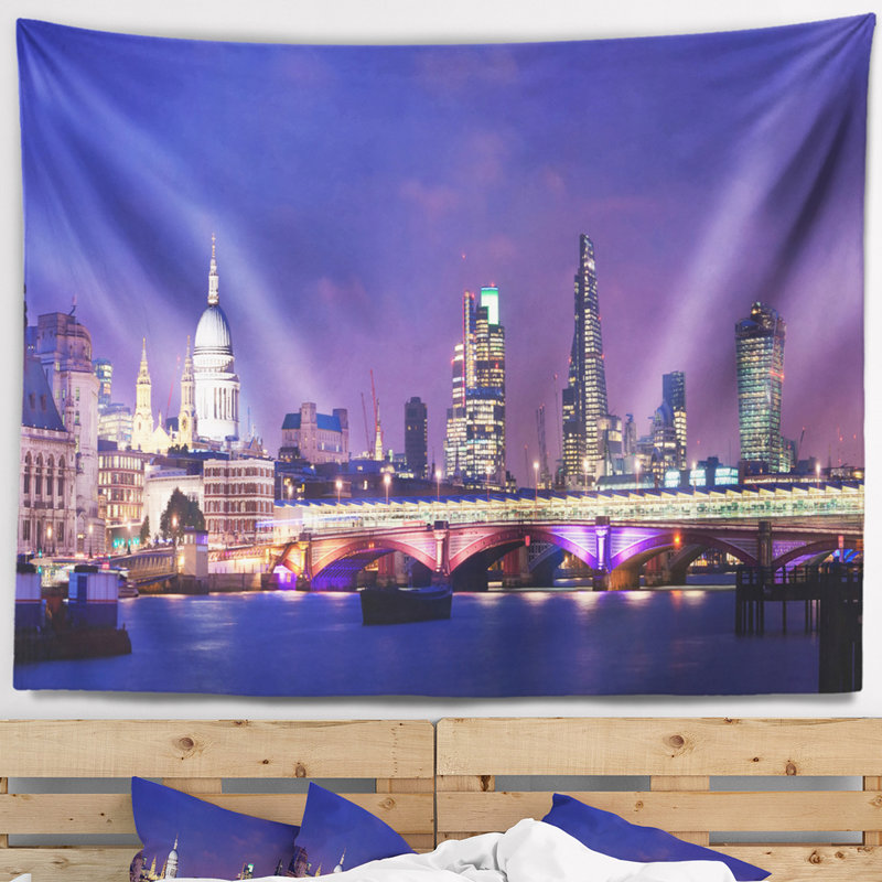Polyester Tapestry, H 68 po x l 80 po