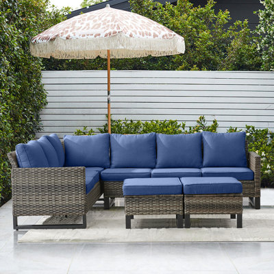 Ensemble de conversation modulaire en rotin avec coussins 4 pièces Naresa