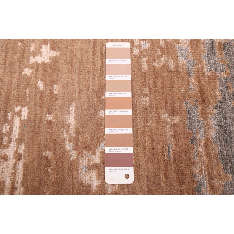 Tapis brun Legacy 8 pi 9 po x 11 pi 10 po